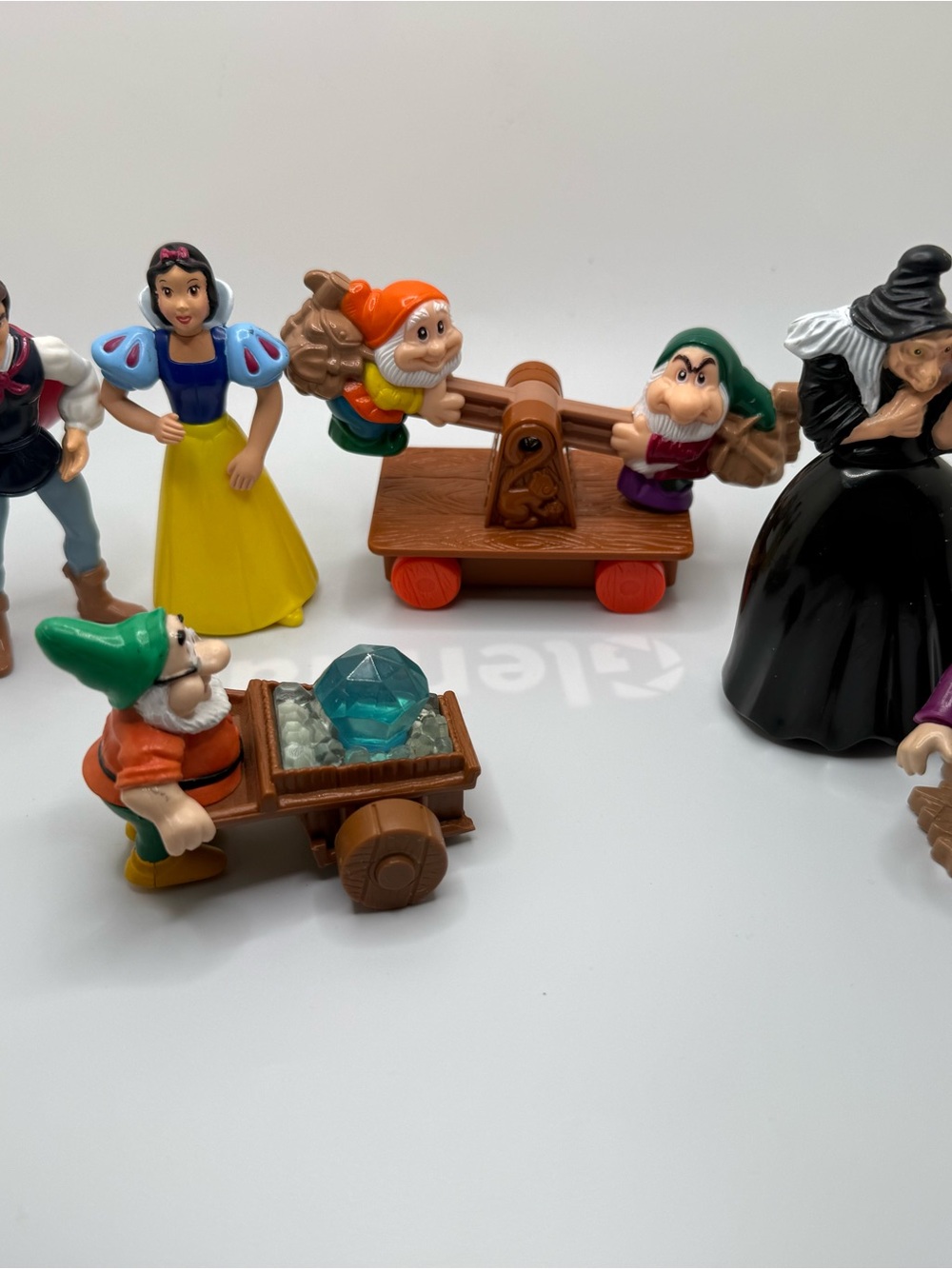 Disney Snow white & the seven dwarfs 1992 McDonald toys figures set lot